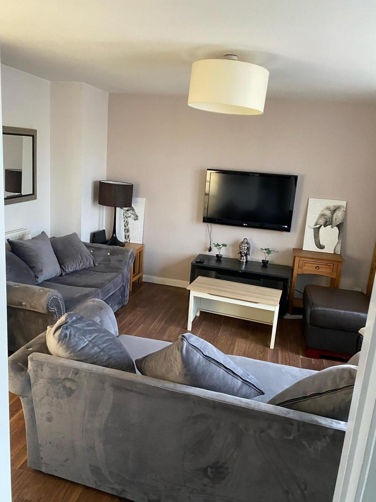 The Granite City - Modern City Centre Apartment Aberdeen Dış mekan fotoğraf